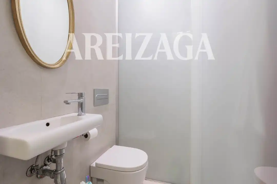 Bany de Pis en venda en Centro 