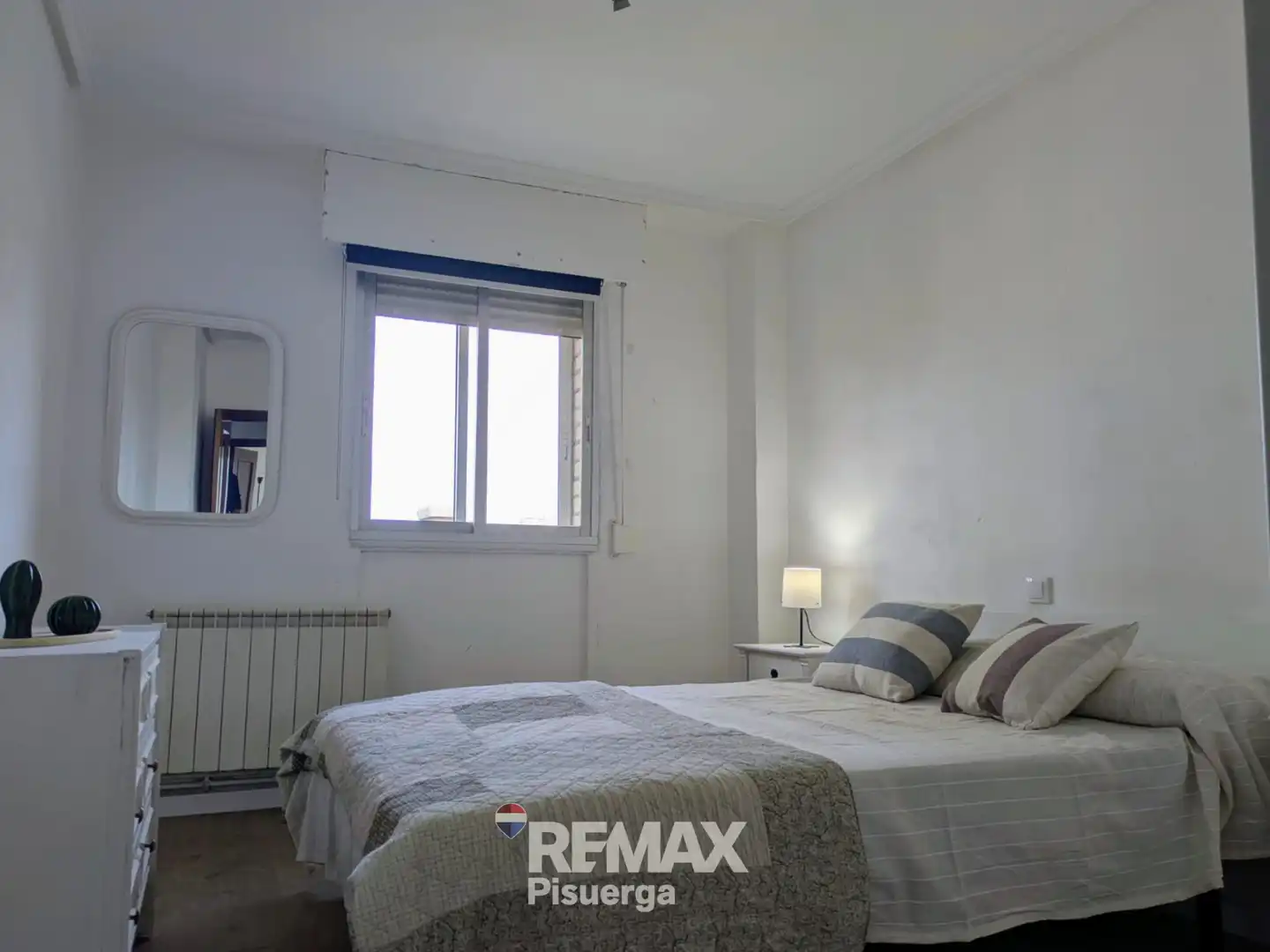 Bedroom of Flat for sale in Valladolid  with Heating