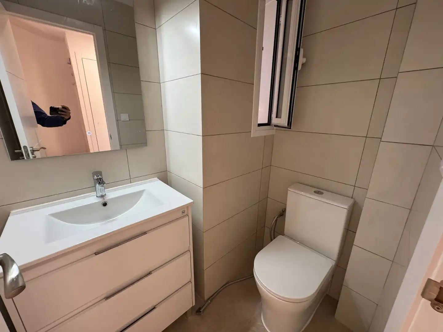 Badezimmer von Wohnungen zur Miete in El Campello mit Klimaanlage, Heizung und Möbliert