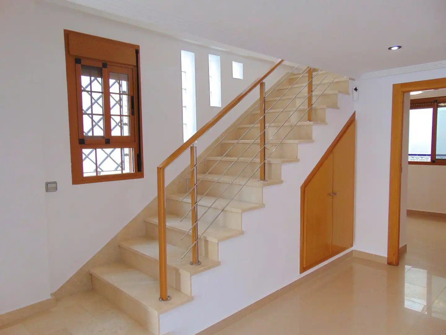 Casa adosada en venta en San Pedro del Pinatar con Terraza, Balcón y Alarma