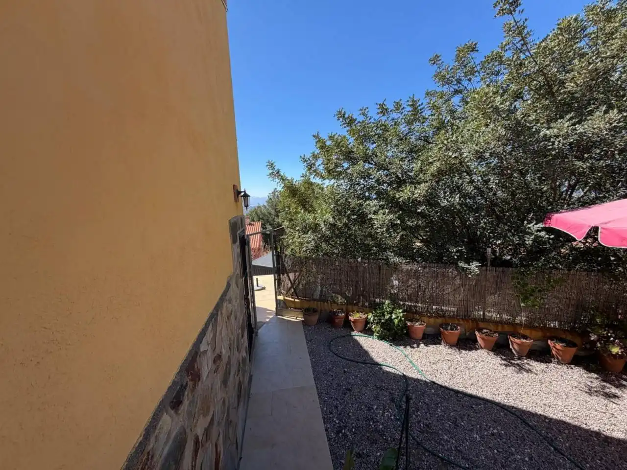 Jardí de Casa adosada en venda en Borriol amb Aire condicionat, Calefacció i Jardí privat