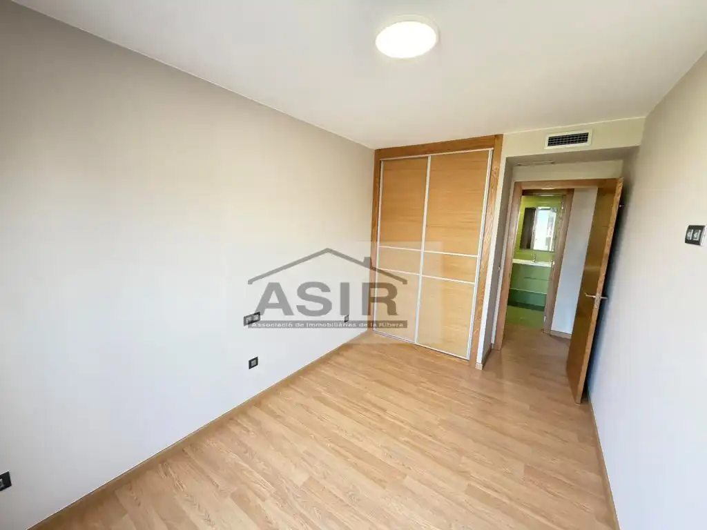 Bedroom of Flat for rent in Alzira  with Air Conditioner