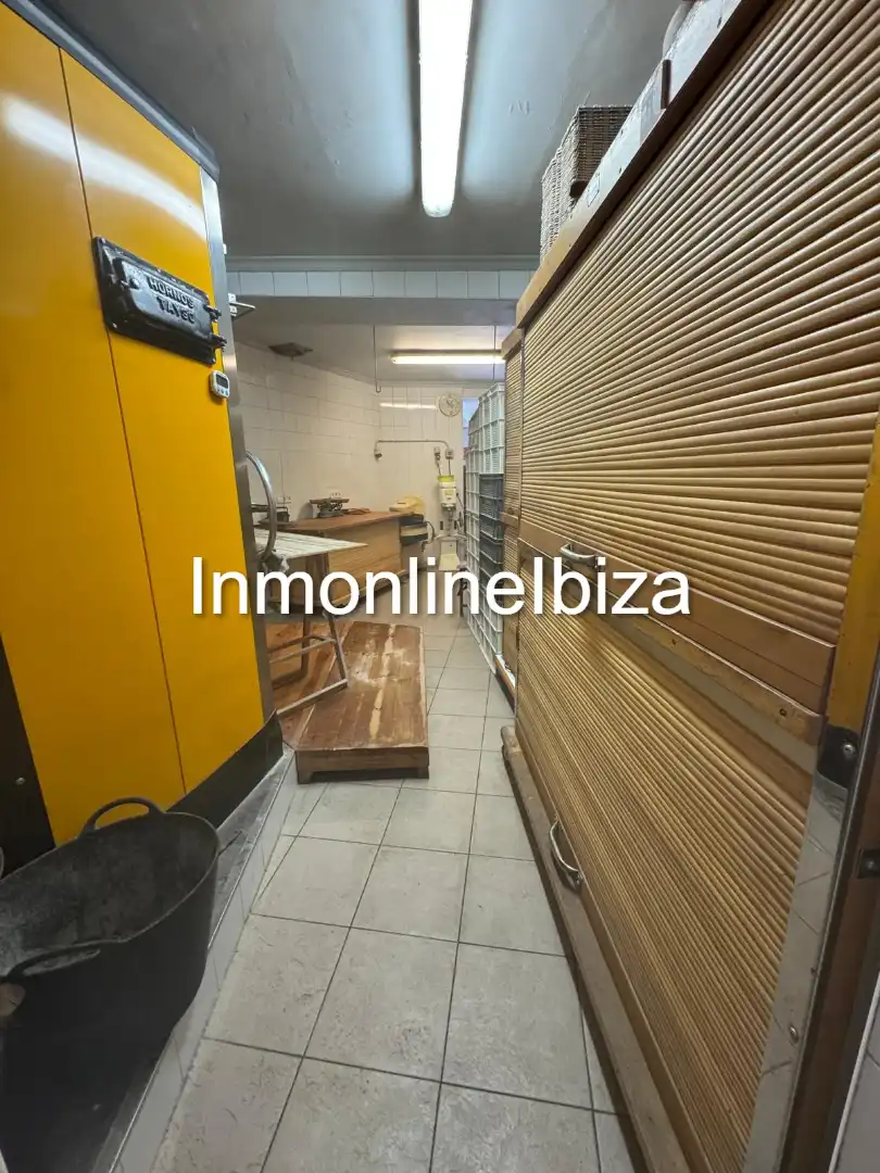 Geschaftsraum zur Miete in Tàrbena, Alicante
