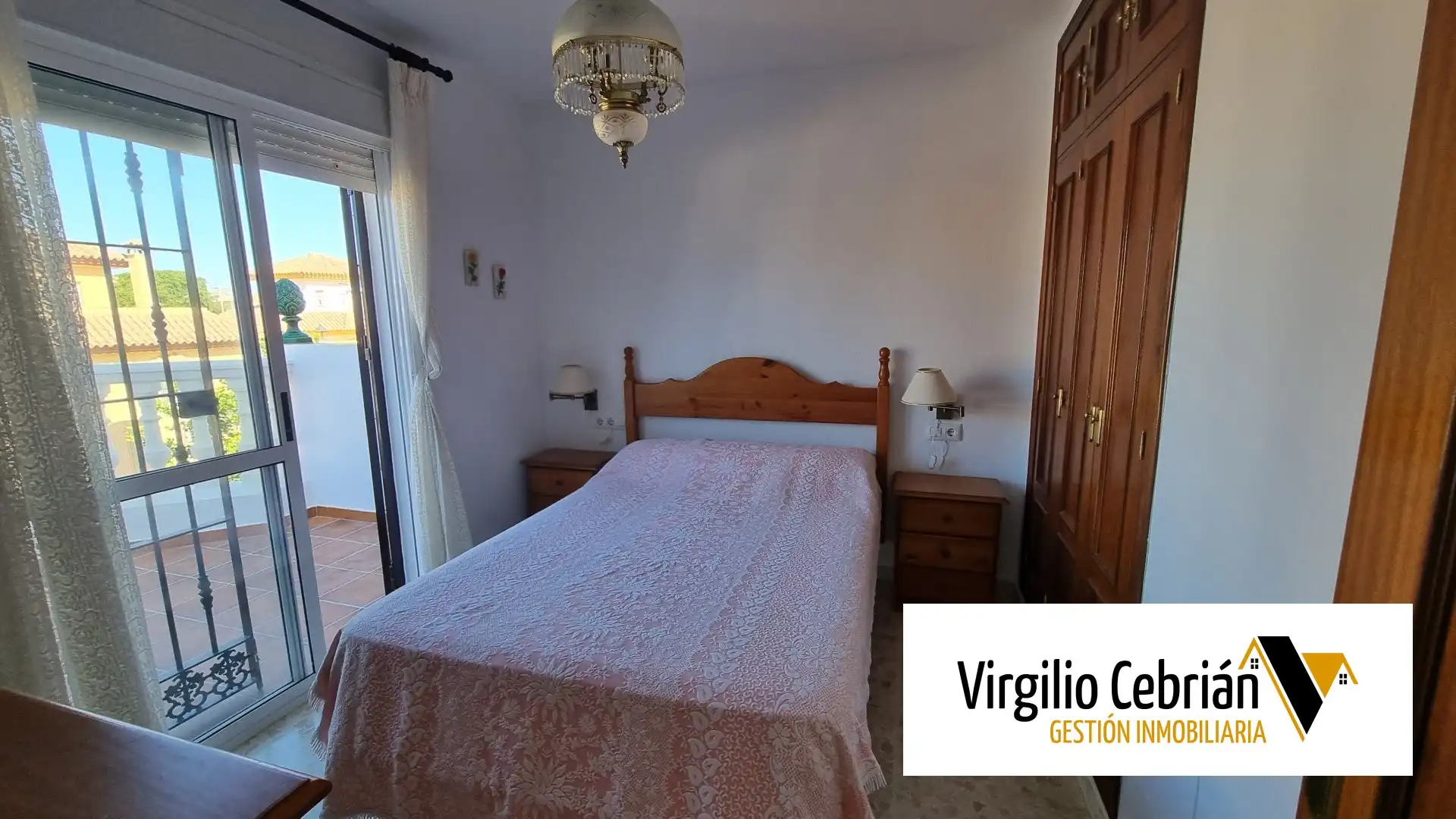 Bedroom of Duplexes for sale in Chipiona  with Storage room and Furnished