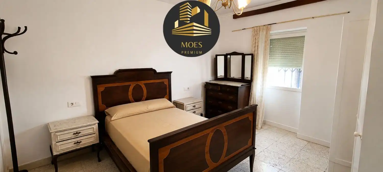Habitación de Casa o chalet en venta en Úbeda con Trastero y Balcón