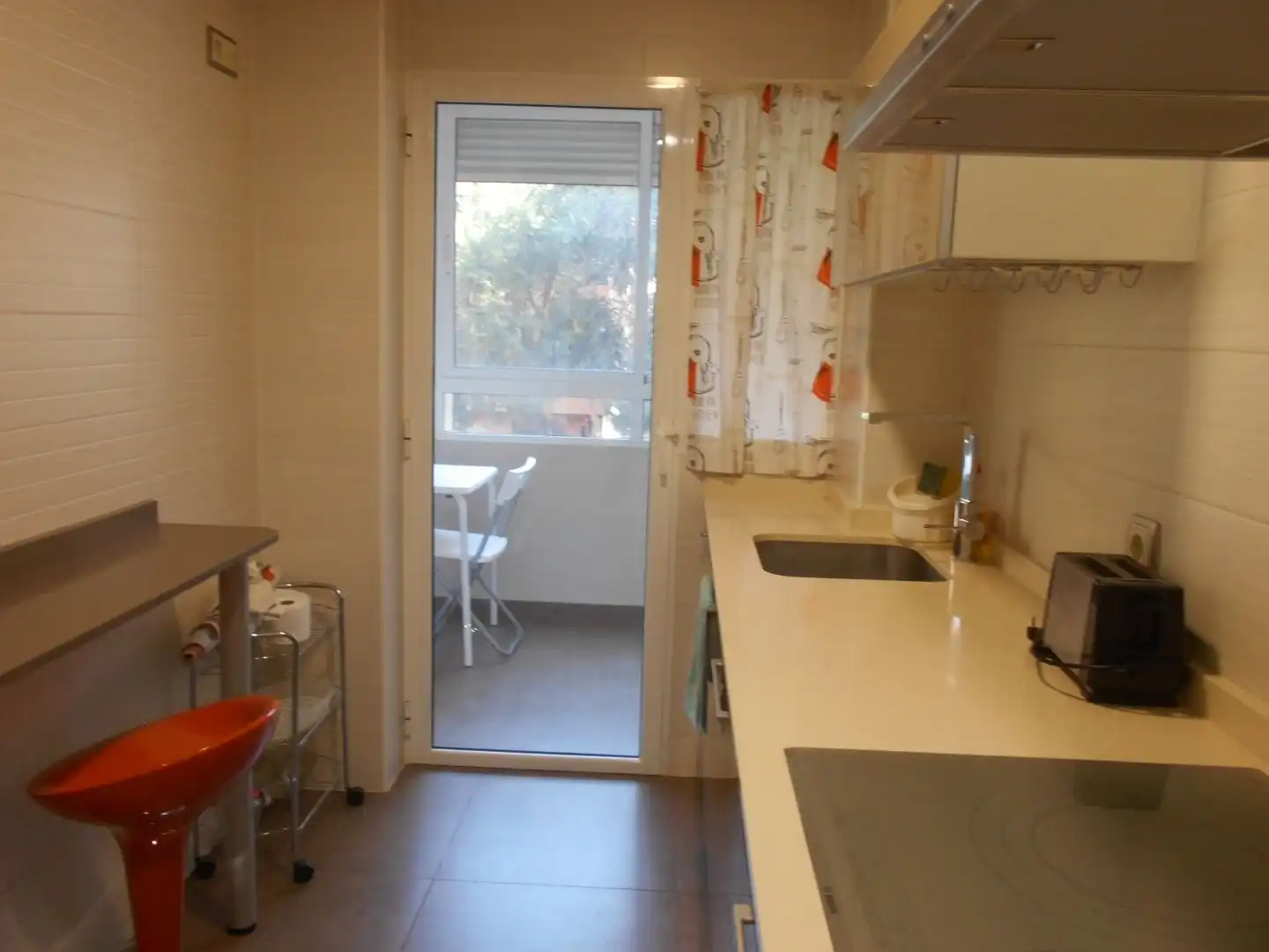 Kitchen of Flat for rent in Valencia  with Air Conditioner, Heating and Terrace