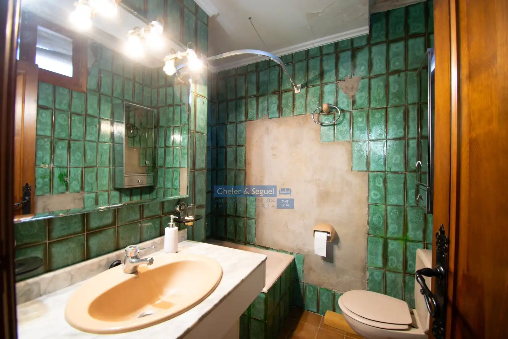 Badezimmer von Country house zum Verkauf in Ontinyent mit Terrasse