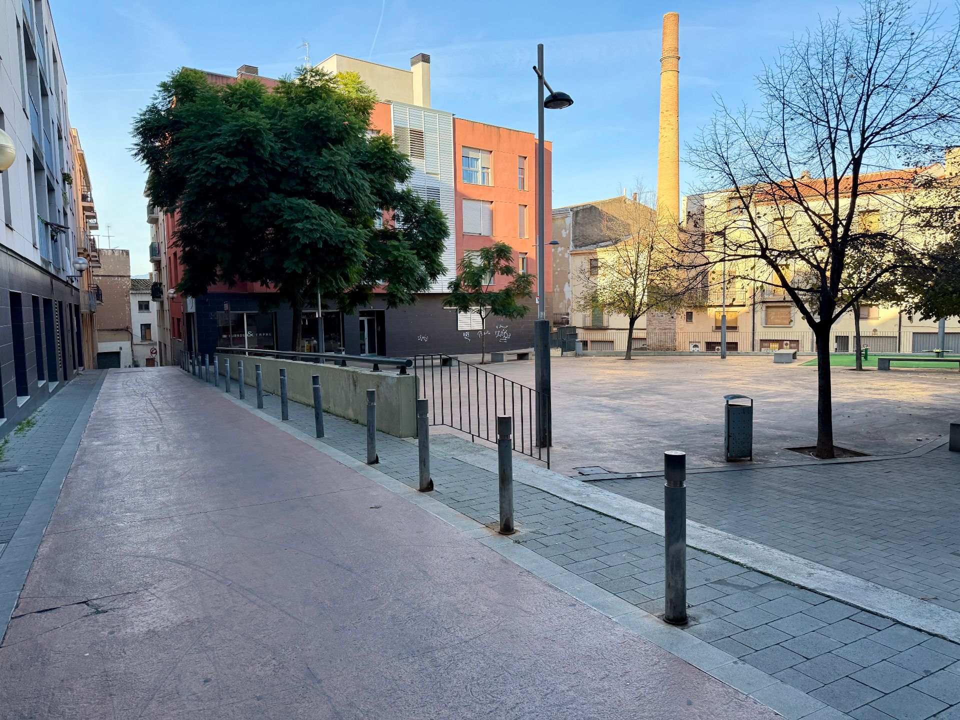 Exterior view of Flat for sale in Valls  with Oven and Alarm