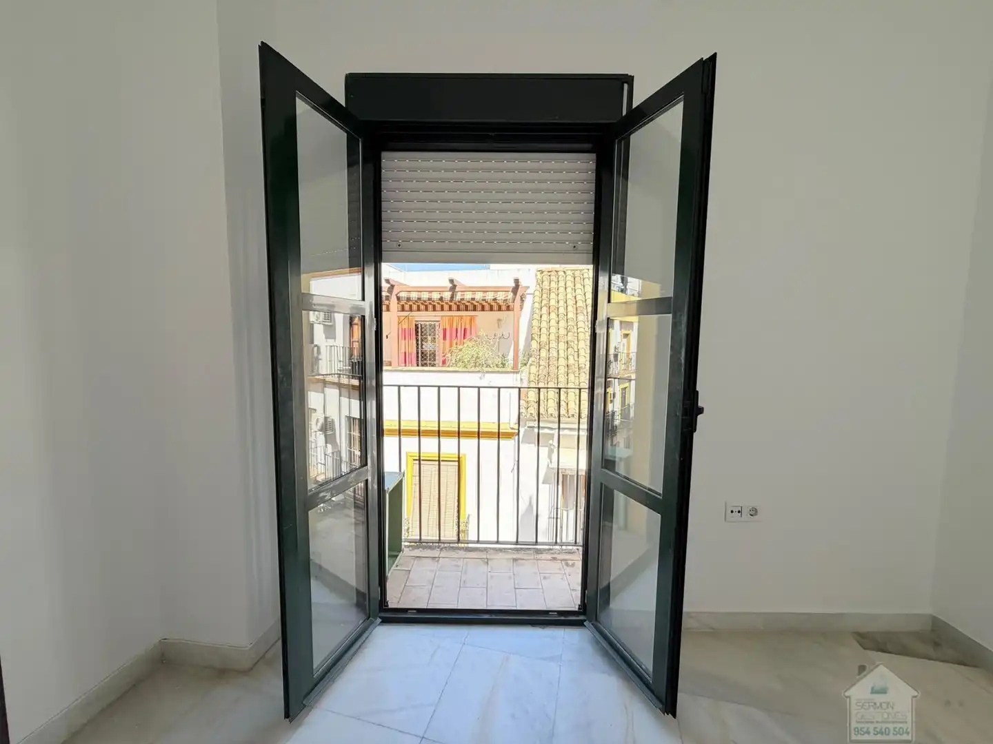 Apartament amb terrassa de lloguer a Casco Antiguo, imagen 16