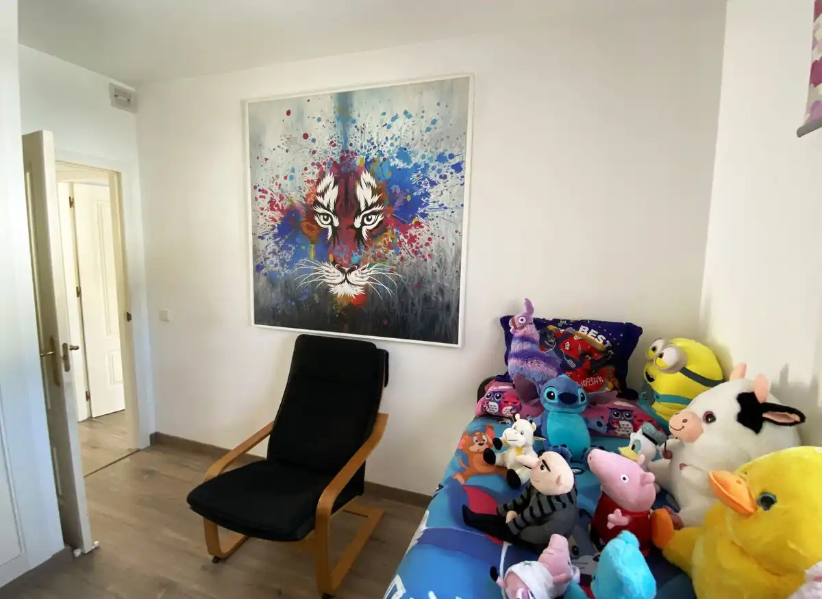 Sala de estar de Casa adosada en venta en Estepona con Aire acondicionado, Terraza y Trastero