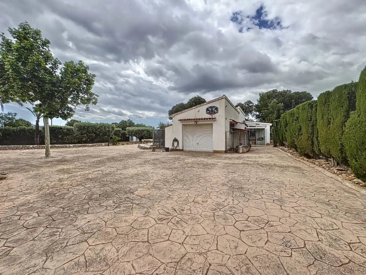 Exterior view of Houses for sale in L'Alfàs del Pi  with Air Conditioner, Heating and Private garden
