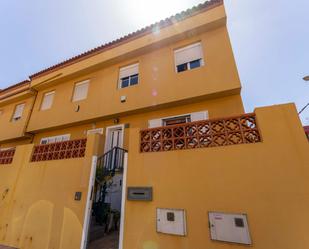 Exterior view of Single-family semi-detached for sale in Telde  with Air Conditioner and Terrace