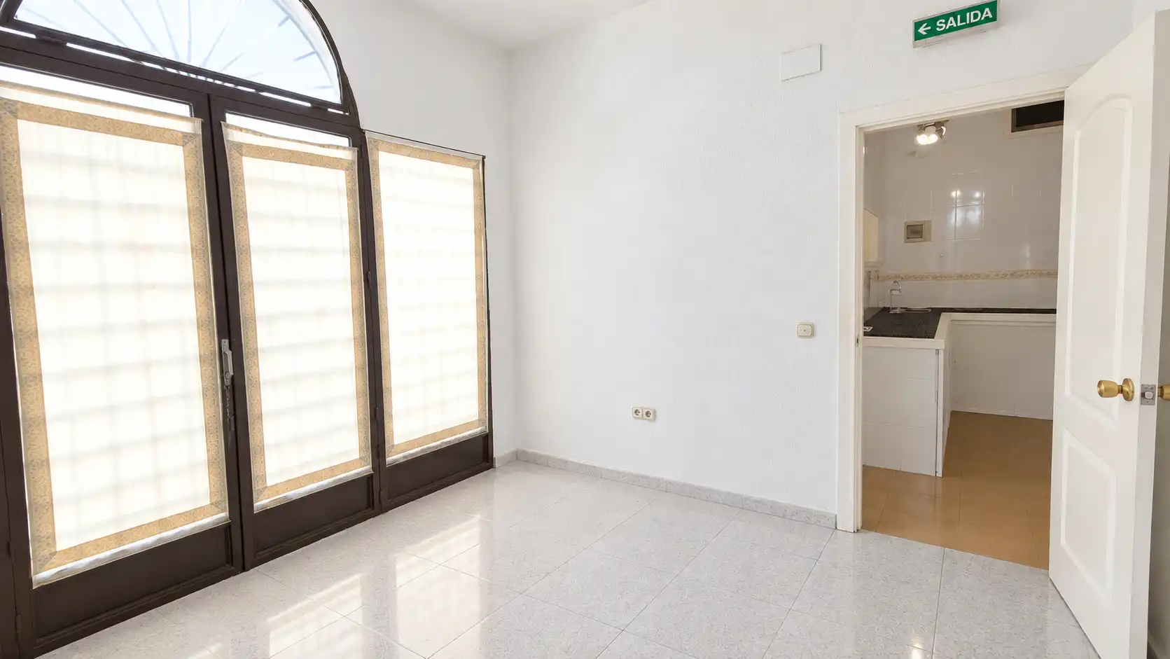 Local comercial en venda a Avenida Jose María Alcaraz y Alenda, imagen 3
