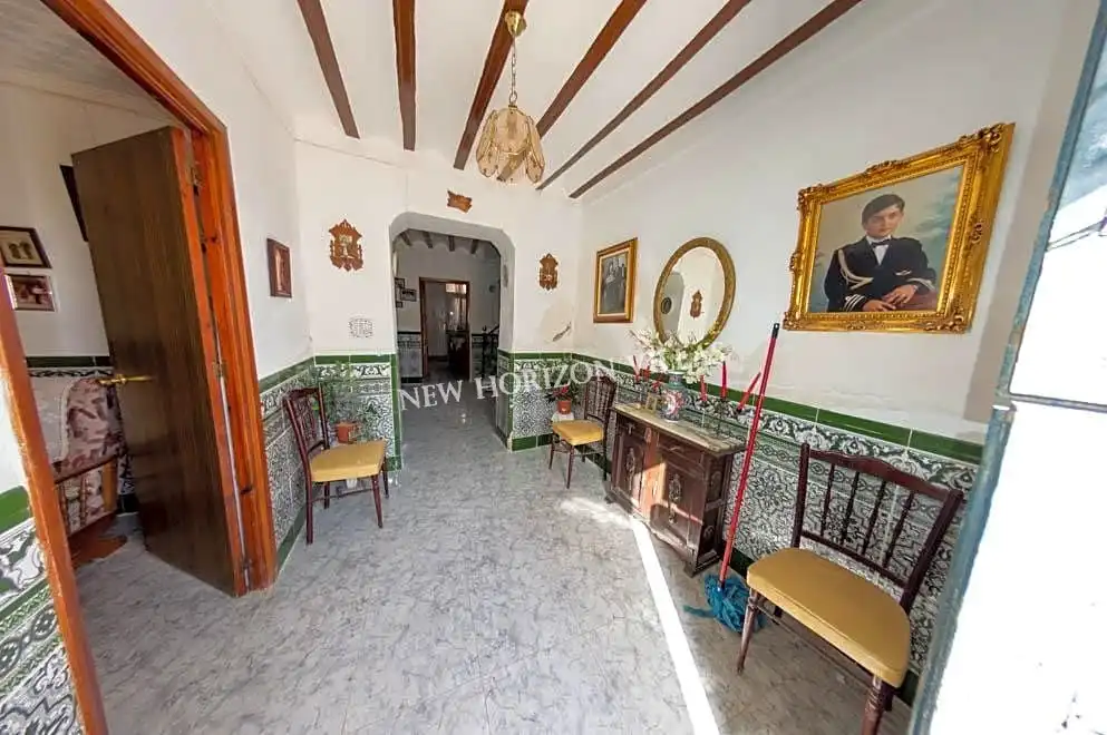 Country homes for sale in centro, Arboleas