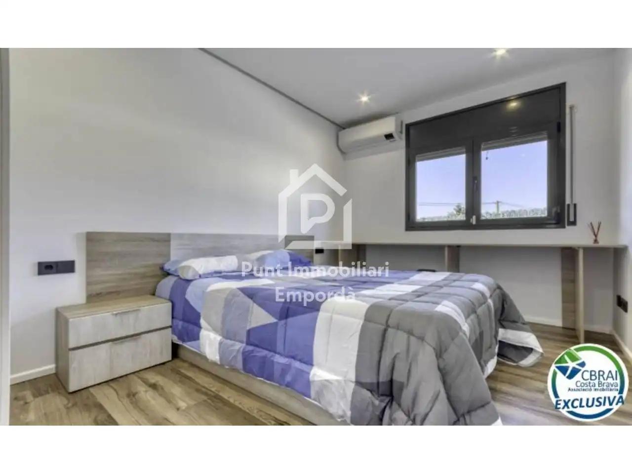 Casa amb piscina en venda a Calle Canigó, imagen 17