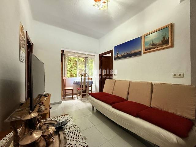 Piso en Venta en JORGE GUILLEN en Girón - Las Delicias