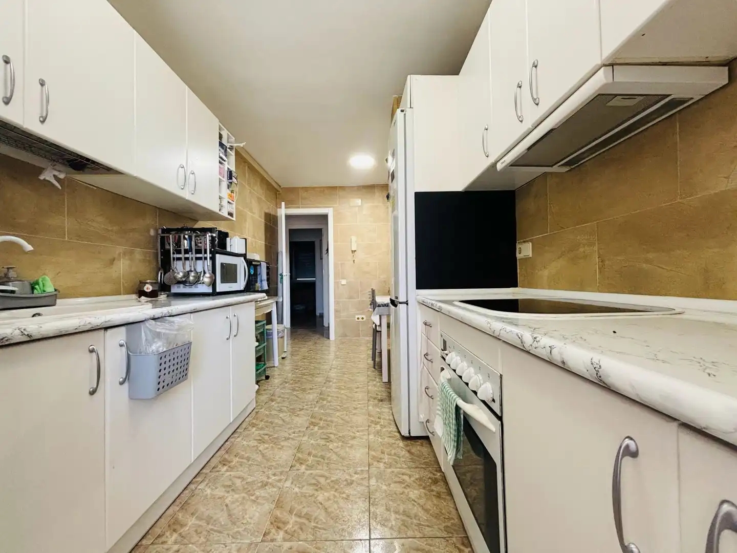Cuina de Pis en venda en Tarragona amb Aire condicionat, Calefacció i Moblat