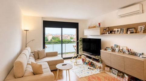 Photo 2 of Flat for sale in Calle Barcelona, Eixample Sud – Migdia, Girona Capital