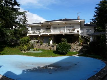 Xalet amb balcó en venda a Miraflores de la Sierra