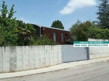 House with pool for sale in SANT JAUME DE SESOLIVERES 8