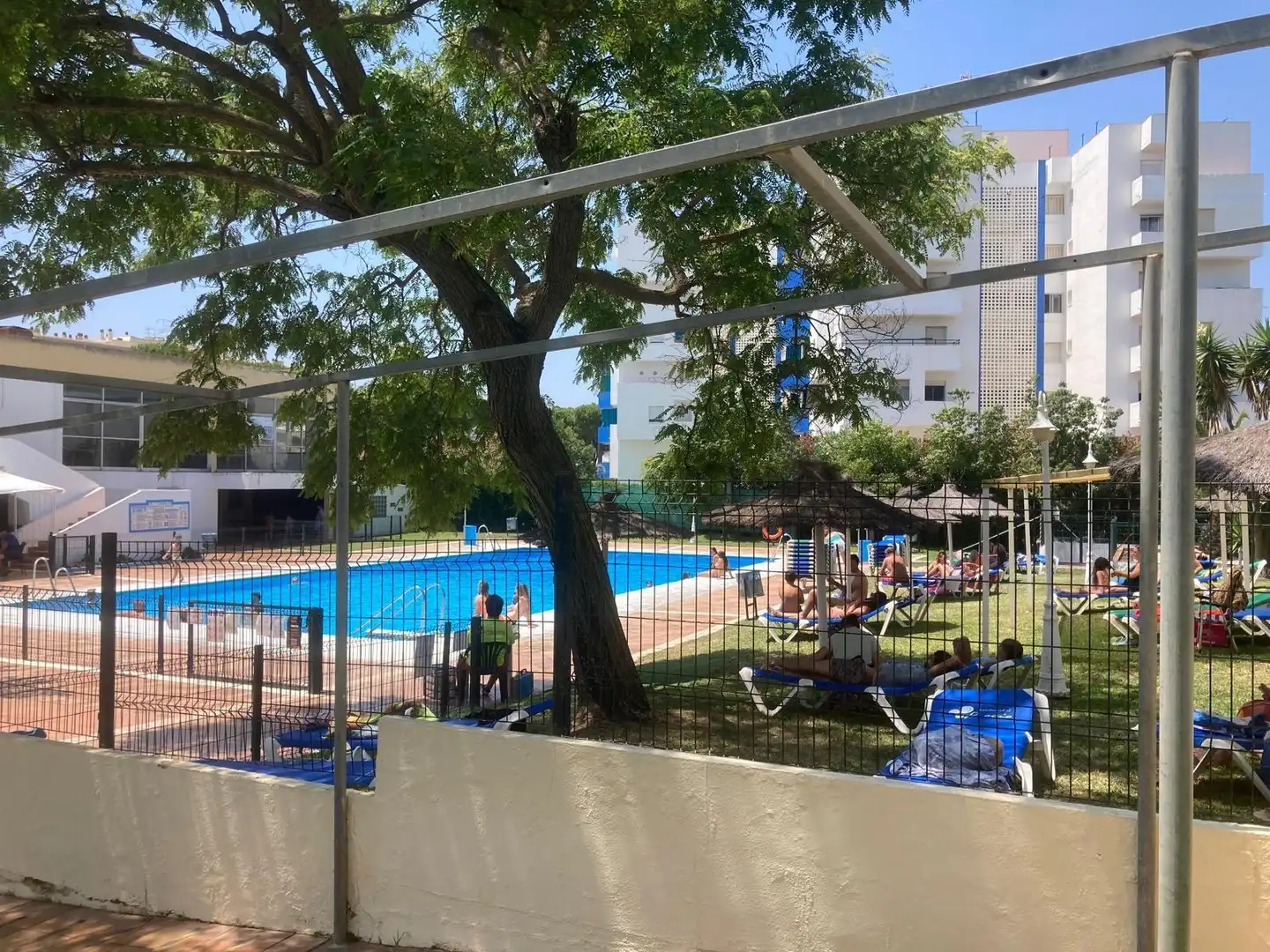 Piscina de Estudi en venda en Almonte amb Jardí privat i Piscina comunitària