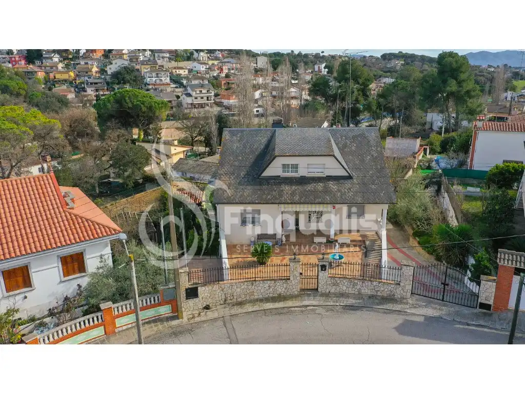 Vista exterior de Casa o xalet en venda en Lliçà d'Amunt