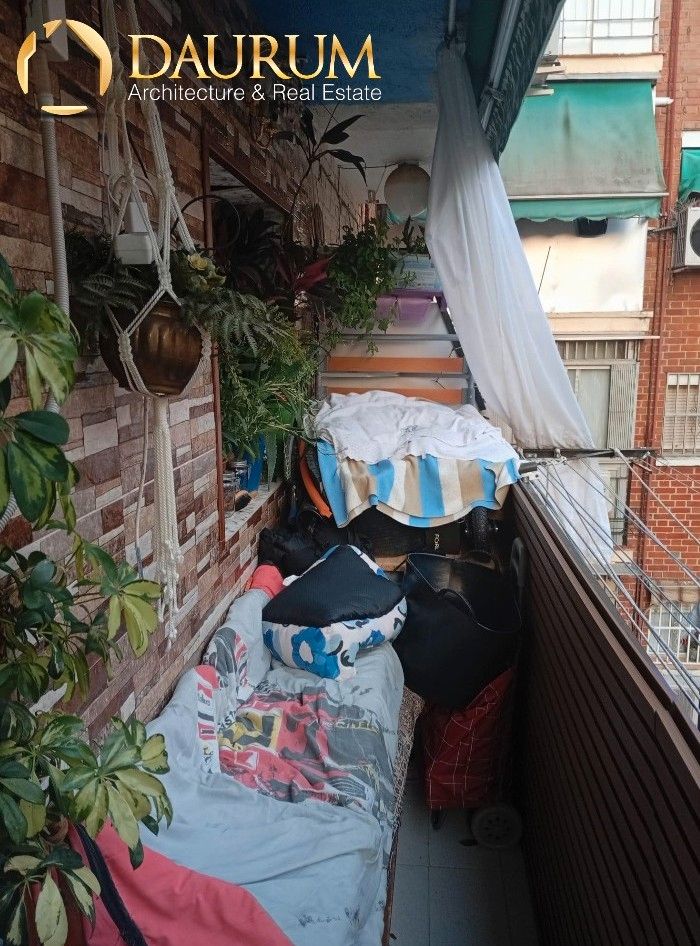 Balcony of Flat for sale in  Madrid Capital  with Air Conditioner, Heating and Furnished