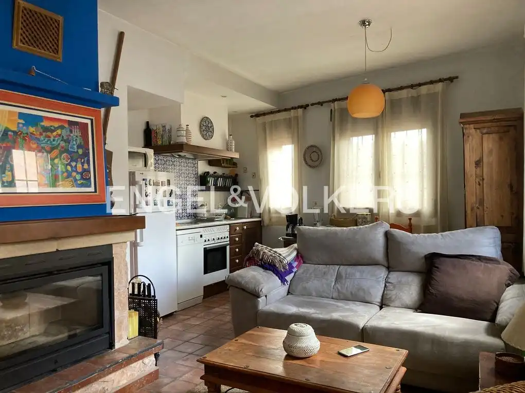 Sala de estar de Casa adosada en venta en Prádena con Calefacción y Terraza