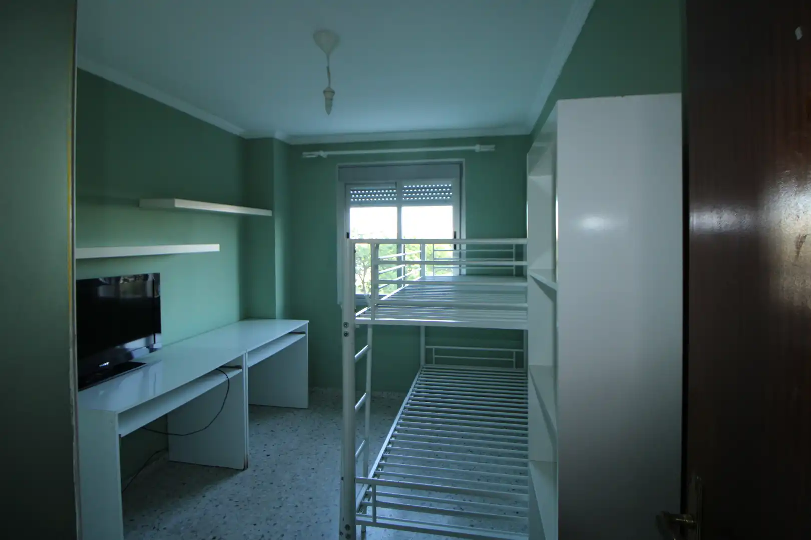 Habitación de Piso en venta en Huelva con Aire acondicionado, Calefacción y Horno