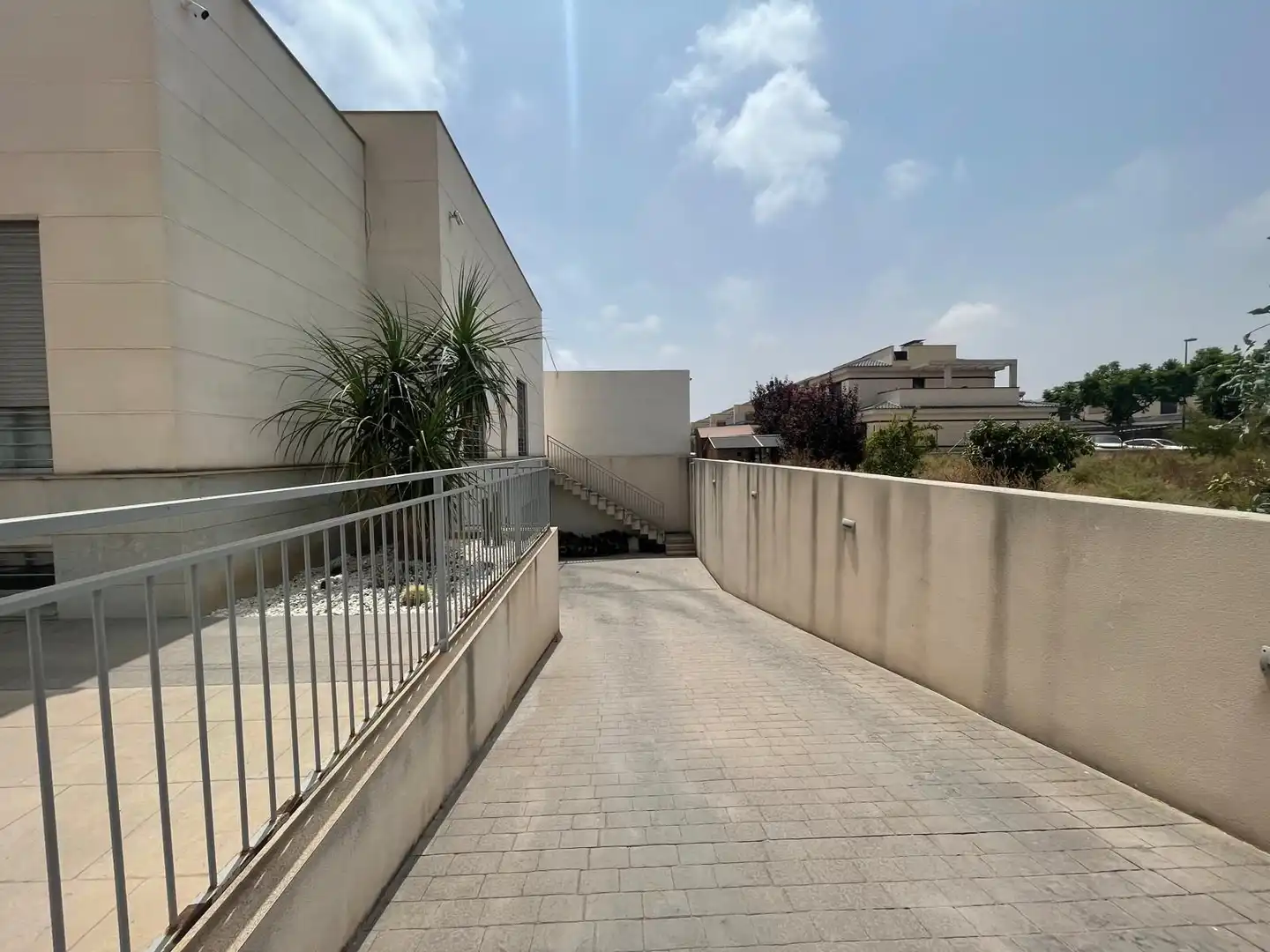 Exterior view of Houses for sale in Mutxamel  with Air Conditioner, Private garden and Storage room