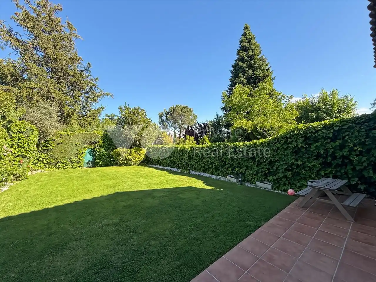 Jardín de Casa adosada en venta en Majadahonda con Aire acondicionado, Calefacción y Jardín privado