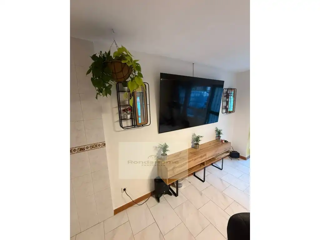 Wohnzimmer von Wohnung zur Miete in Puerto Deportivo