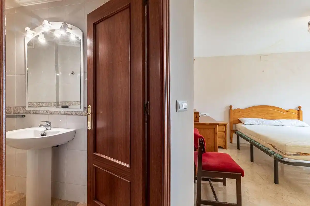 Wohnung zur Miete in Granada mit Heizung und Balkon