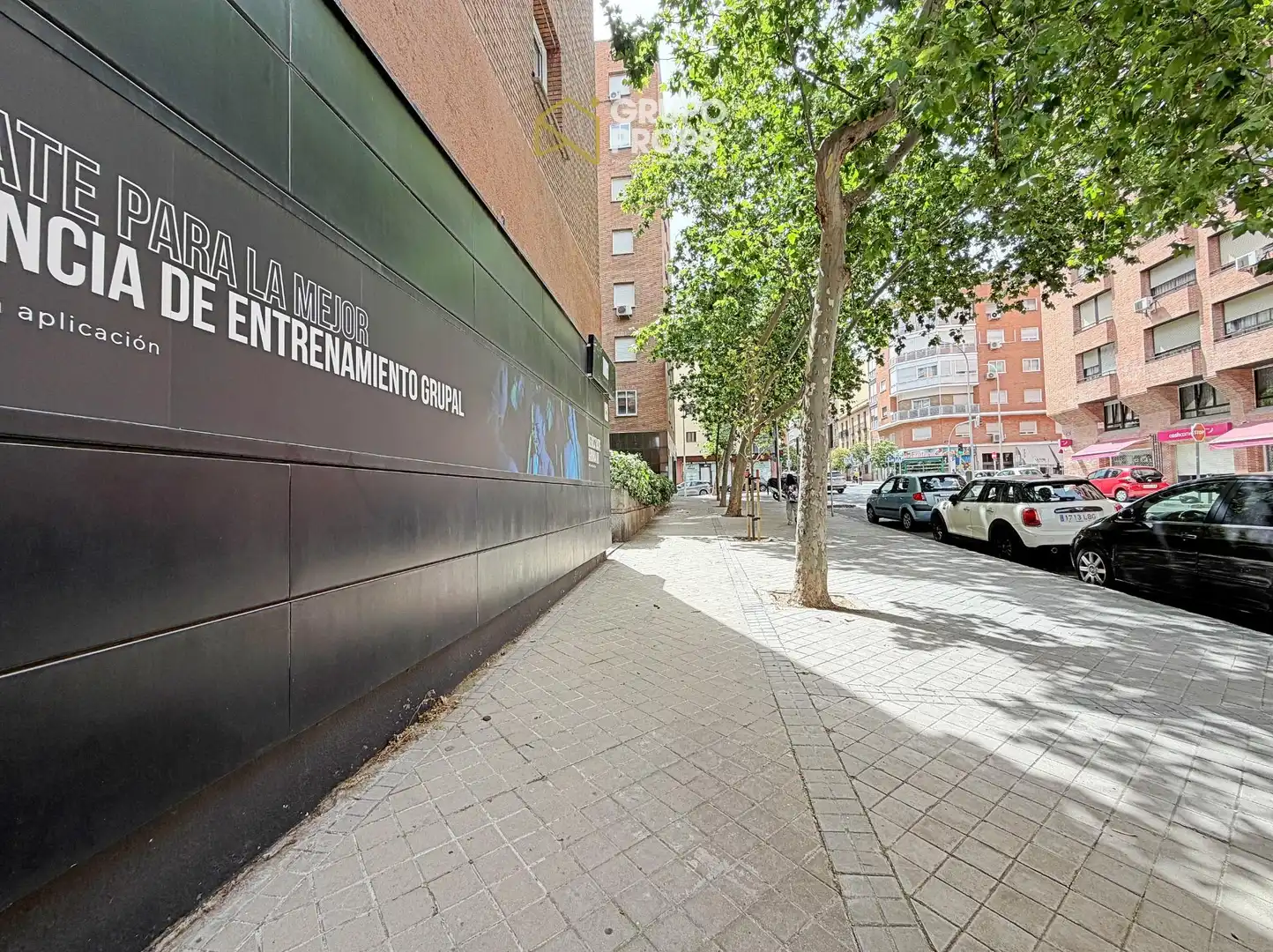 Vista exterior de Local de alquiler en Madrid