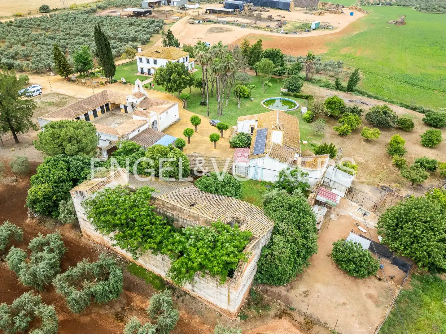 Casa rústica amb terrassa en venda a Mairena del Alcor, imagen 8