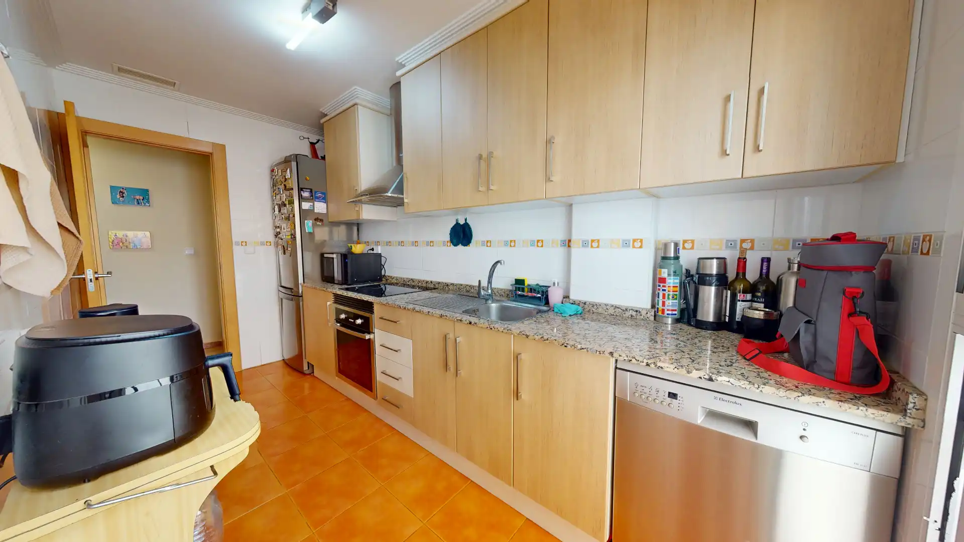 Kitchen of Flat for sale in Elda  with Terrace and Storage room