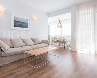 Sala d'estar de Apartament de lloguer en  Barcelona Capital amb Aire condicionat, Calefacció i Parquet