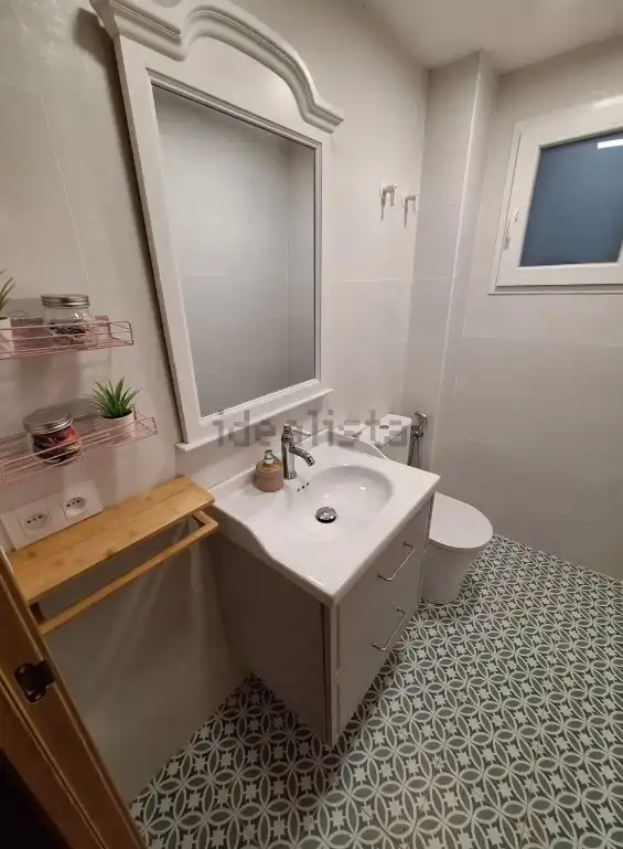 Bany de Pis en venda en Burjassot amb Aire condicionat, Parquet i Terrassa