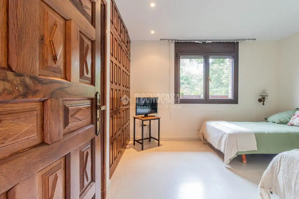 Habitación de Casa o chalet en venta en Sant Cugat del Vallès con Aire acondicionado y Terraza