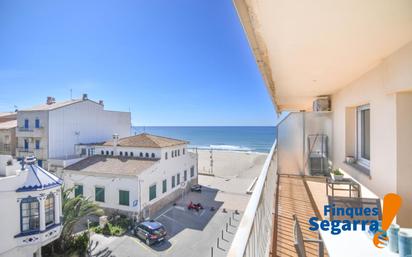 Exterior view of Flat for sale in El Vendrell  with Terrace and Storage room