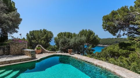 Villa de Piedra con Vistas al Mar en Venta en Formentor, Pollensa, Mallorca