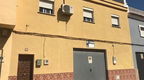 Casa y Garaje en planta baja
