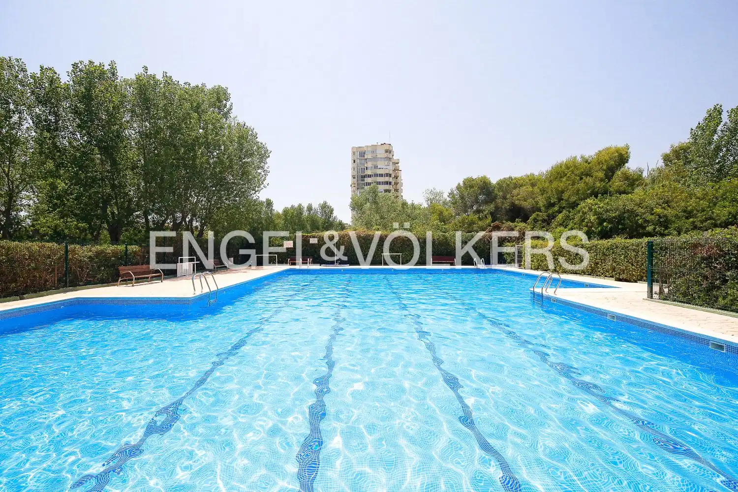 Schwimmbecken von Wohnung zum Verkauf in Valencia mit Heizung und Schwimmbad