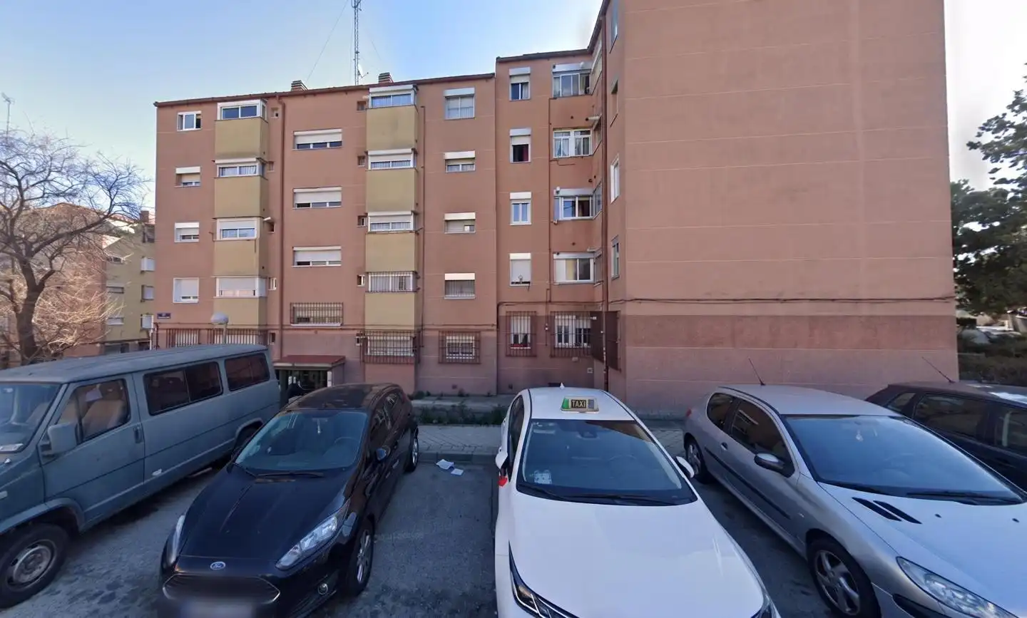 Parking de Piso en venta en Madrid