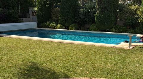 Villa en venta en primera línea de golf Guadalmina Alta, Marbella Exclusiva de nuestra agencia 5 dormitorios  4 baños Construidos, imatge 4