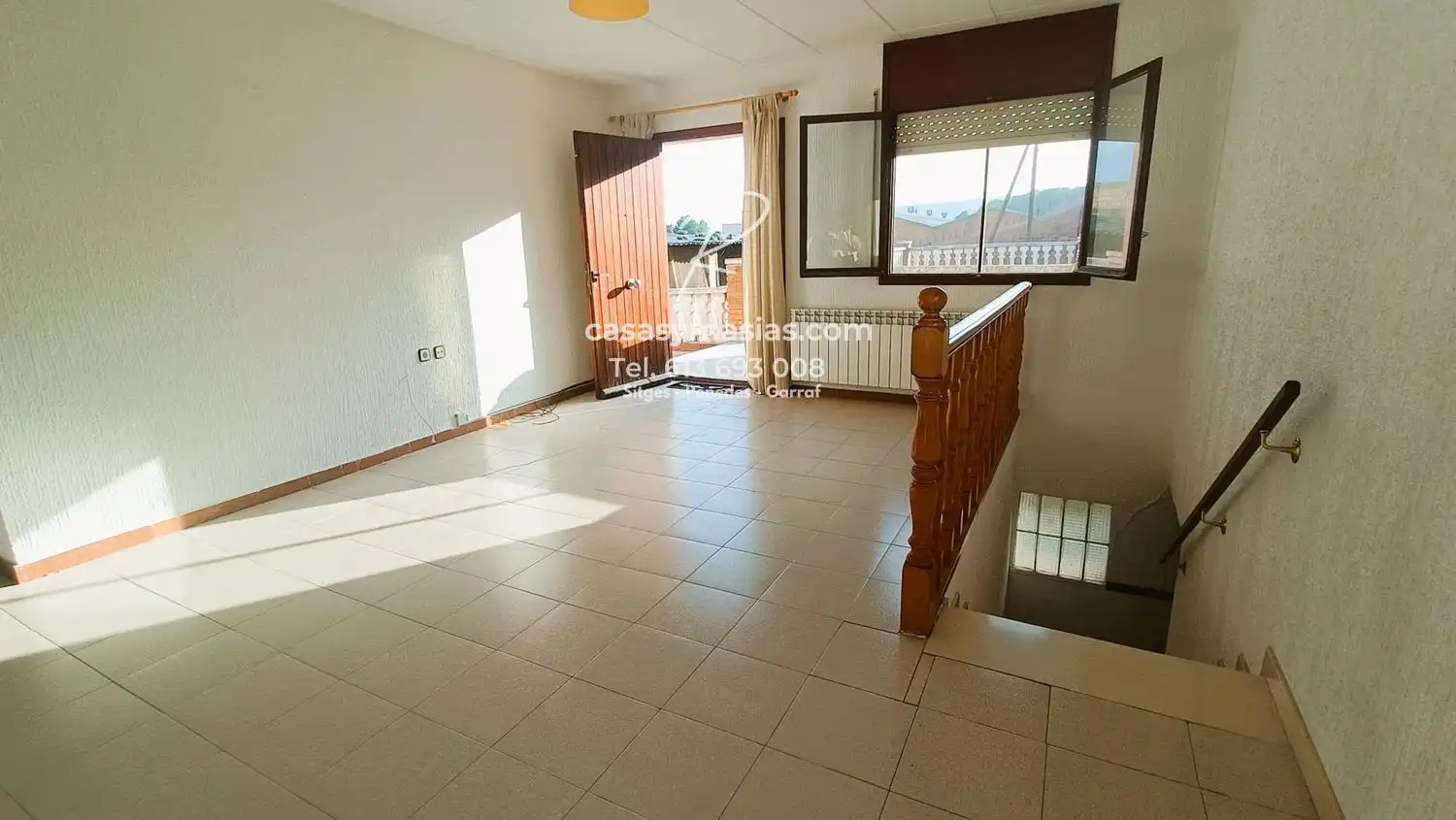 Sala d'estar de Edifici en venda en Jorba
