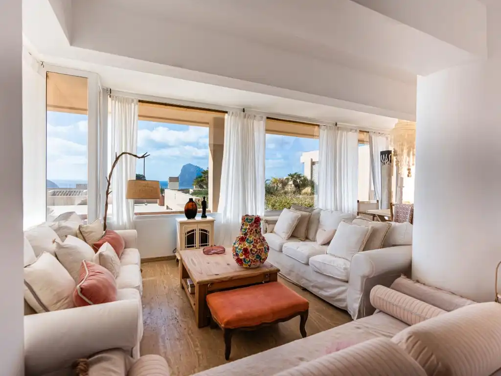Sala de estar de Apartamento en venta en Sant Josep de sa Talaia con Calefacción y Jardín privado