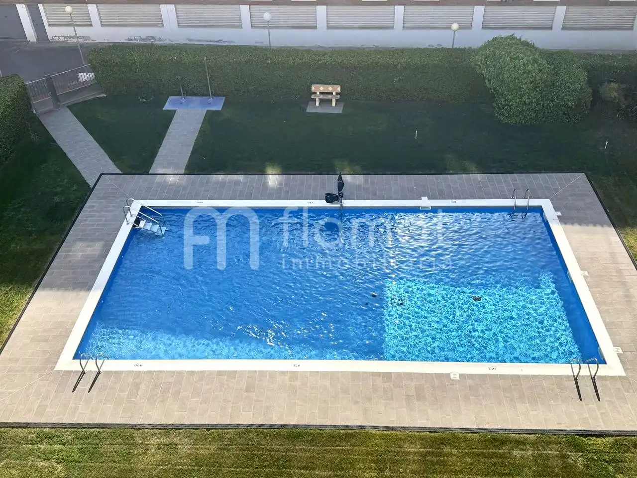 Schwimmbecken von Dachboden zum Verkauf in Malgrat de Mar mit Klimaanlage und Terrasse