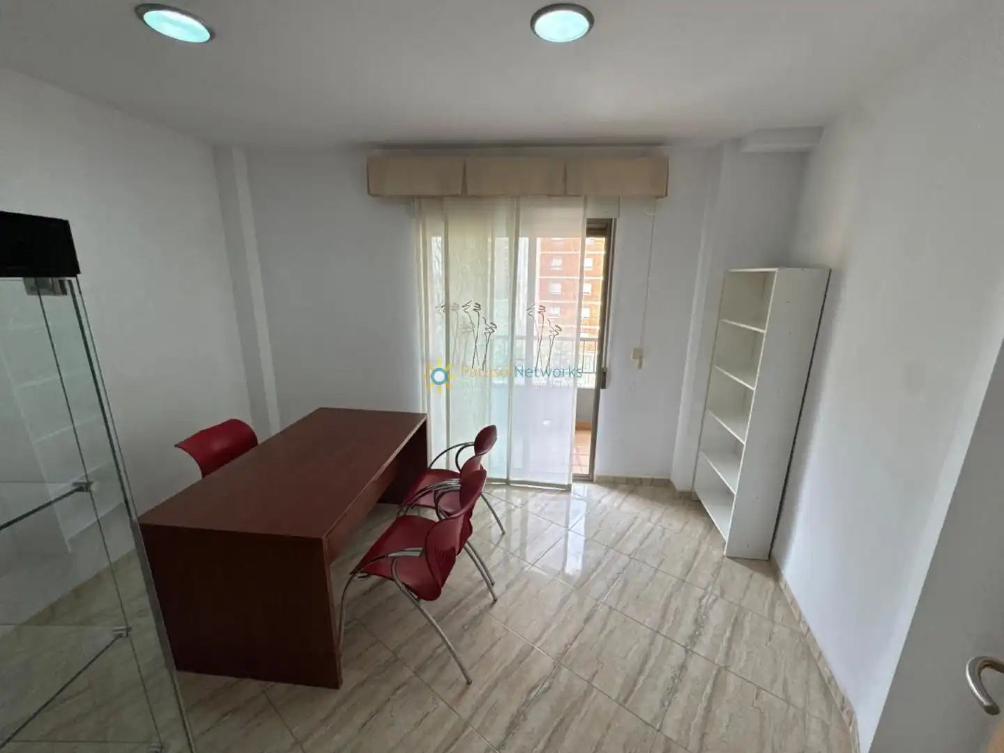 Flat for rent in Oliva  with Balcony