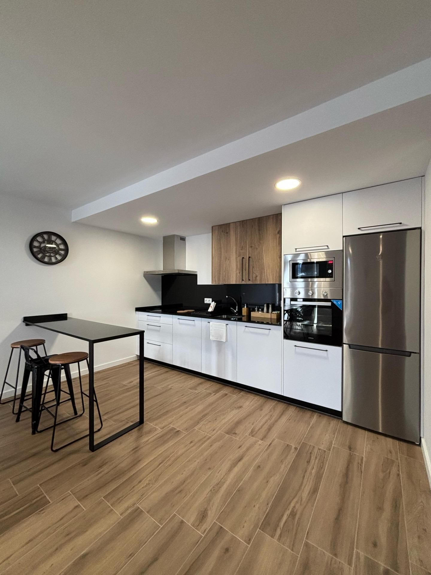Cocina de Dúplex de alquiler en Cacabelos